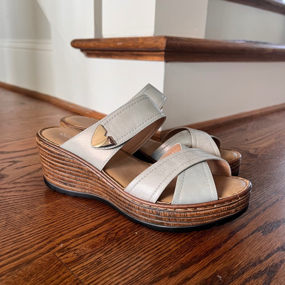 Patrizia by Spring Step Heart Wedge Sandals Womens Size 41 US 10